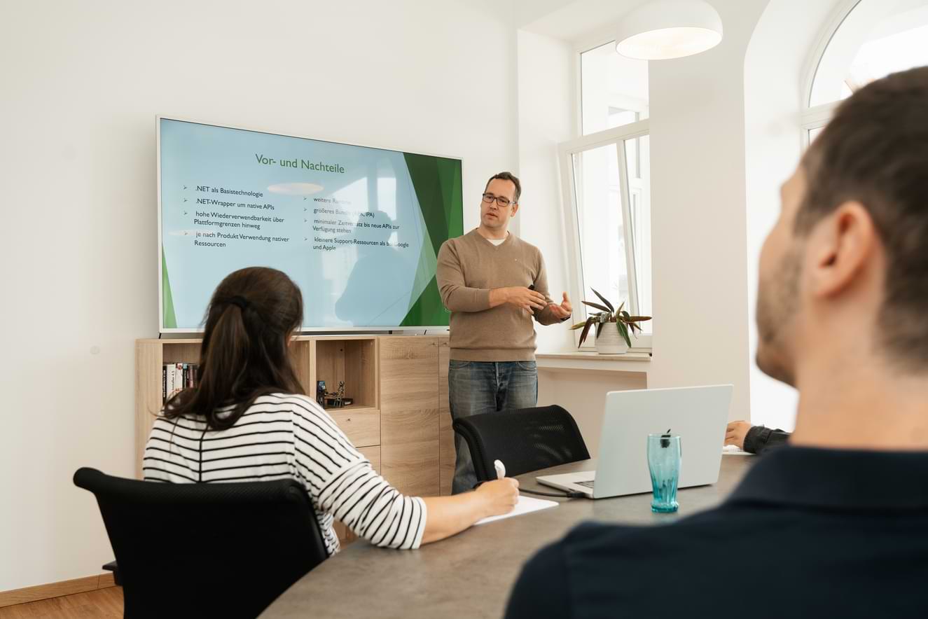 A group of people in a training lesson