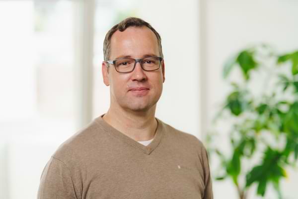 Portrait of Sebastian, CEO of Cayas Software GmbH